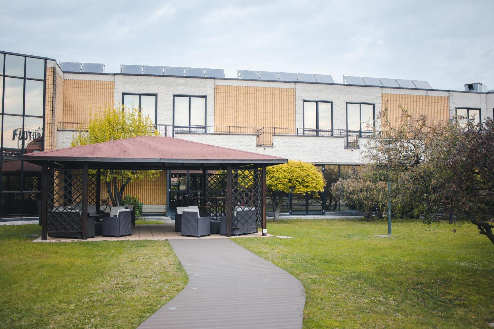 Best Western Mirage Hotel Fiera Paderno Dugnano Exterior foto